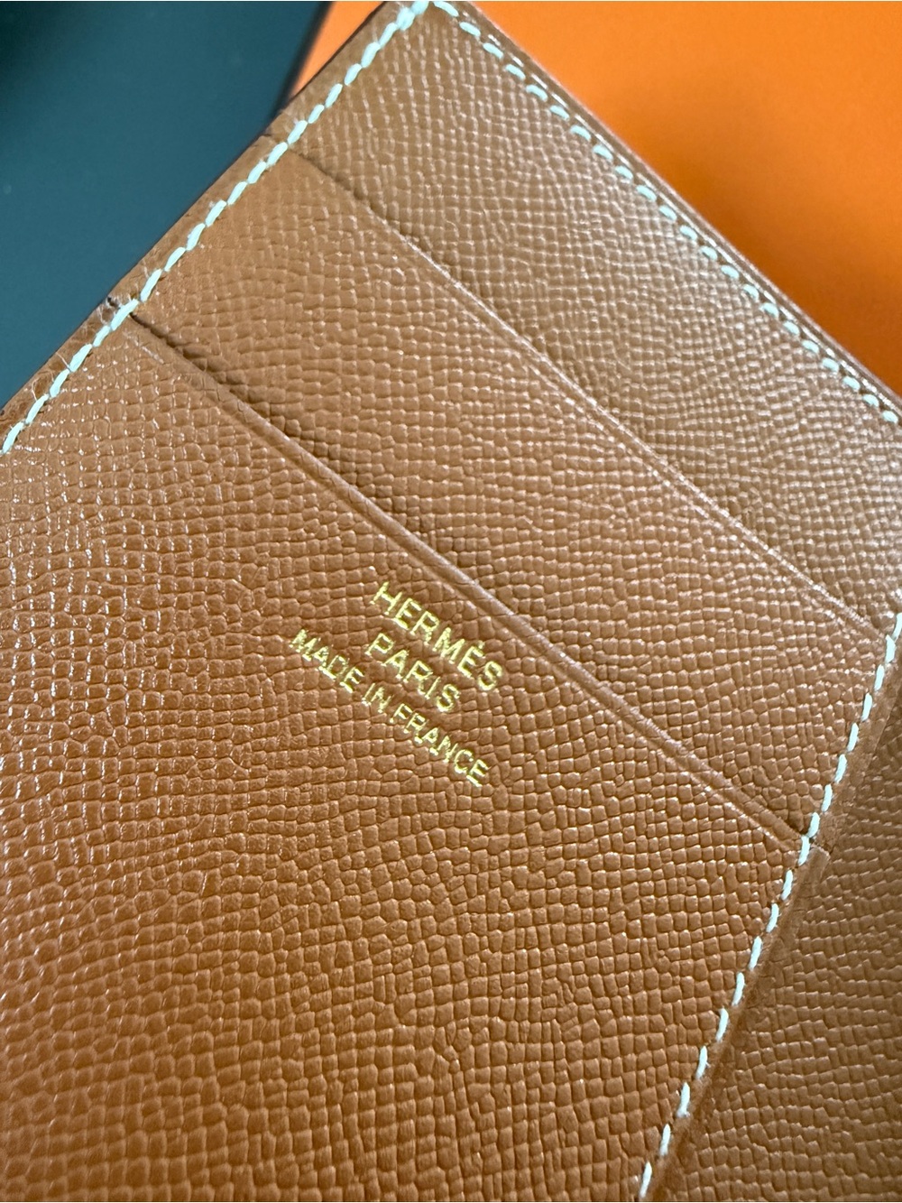 NWT Hermès Bearn Tri-fold in Brown Madame Leather with Gold Hardware - Picture 6 of 9